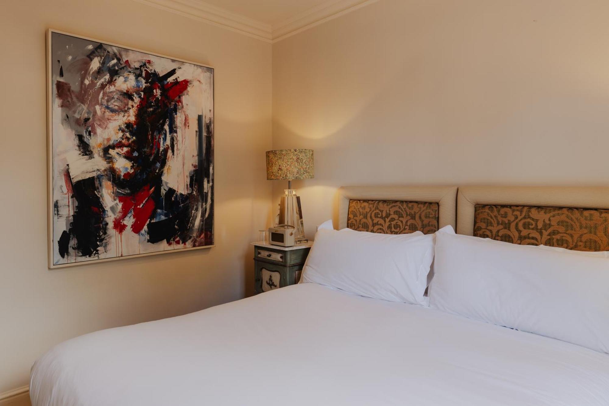 นัมเบอร์ 15 เกรต พัลต์นีย์ Hotel บาธ ภายนอก รูปภาพ A bedroom at the hotel